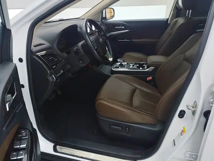 BYD Tang New Energy — миниатюра 9