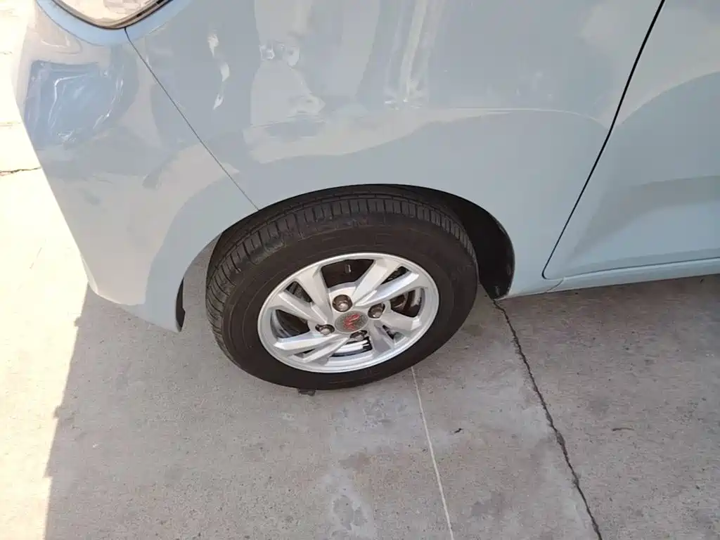 Wuling MINIEV — миниатюра 23