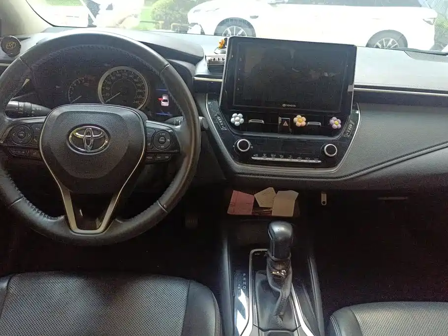 Toyota Corolla — миниатюра 12