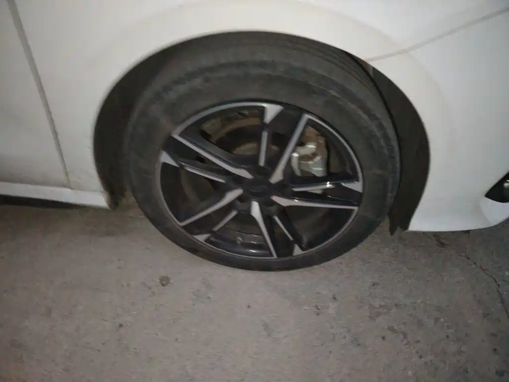 Geely Binrui — миниатюра 24