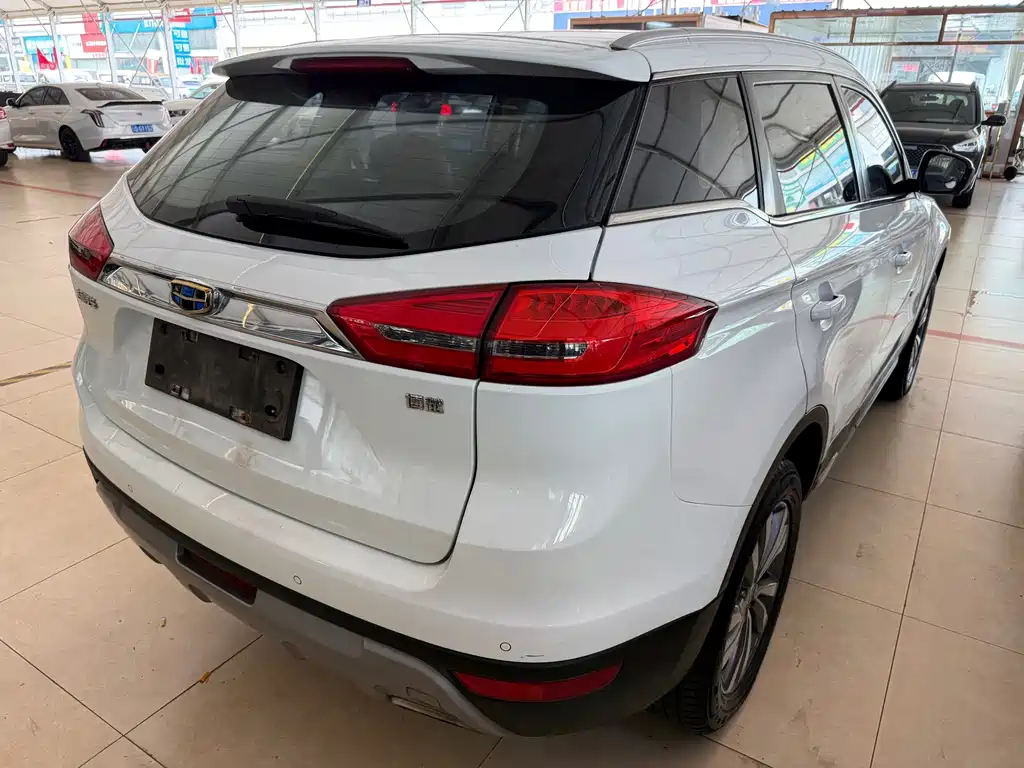 Geely Boyue — миниатюра 9
