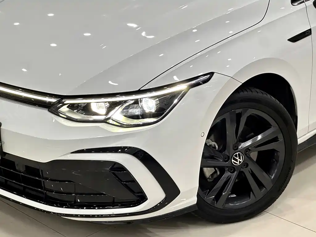 Volkswagen Golf — миниатюра 14