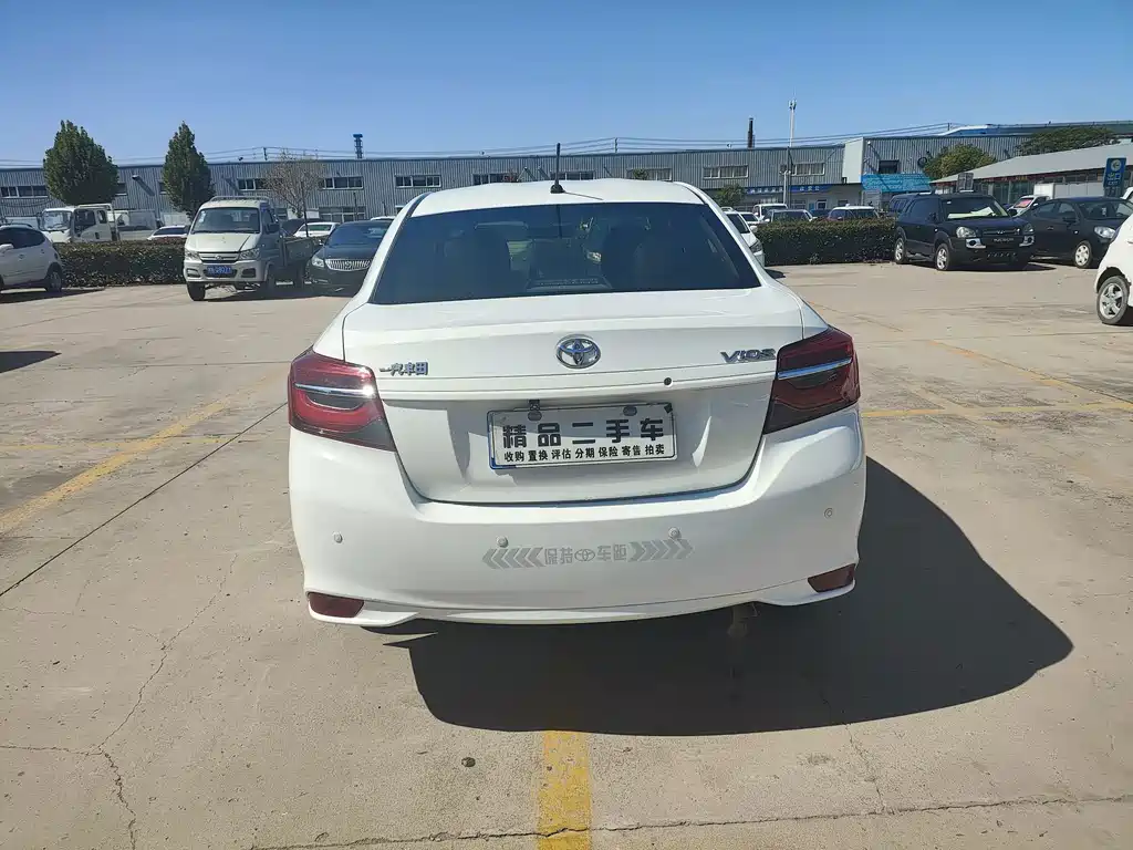 Toyota Vios — миниатюра 5