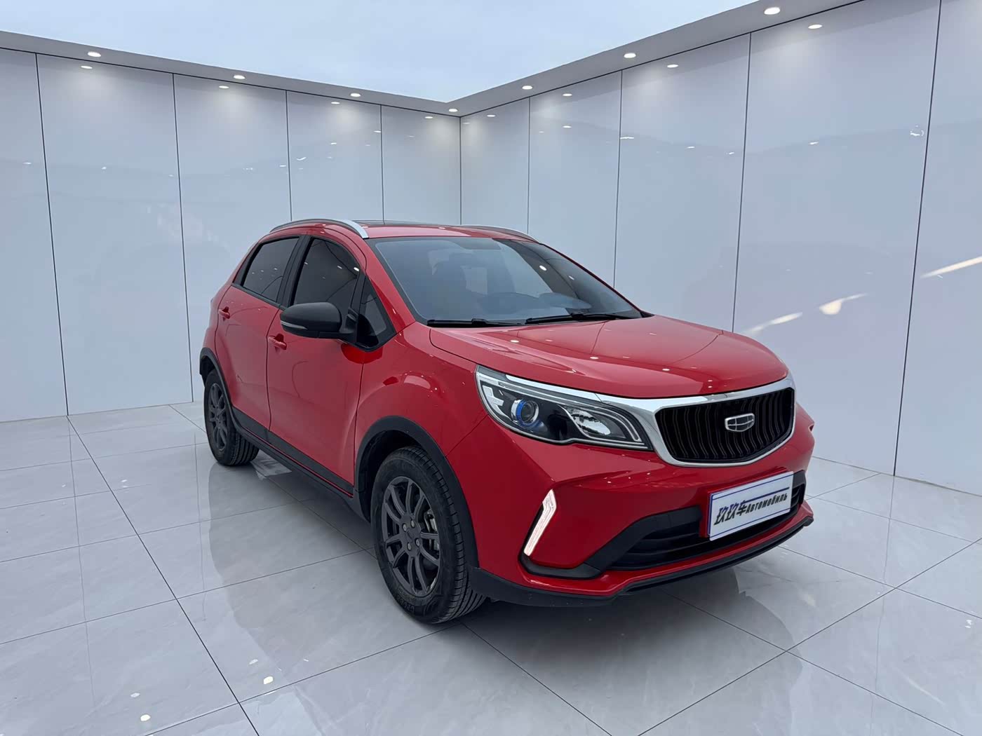 Geely Vision X3 1.5 л 2022 г. красный/фиолетовый, пробег 24000 км