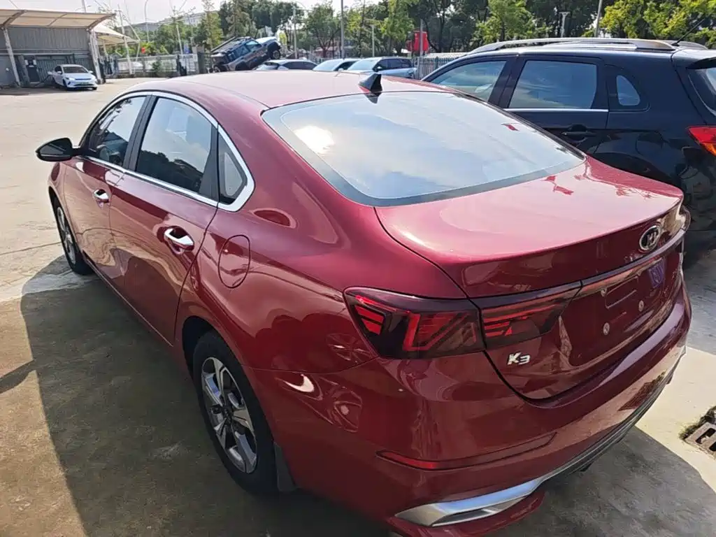 Kia K3 — миниатюра 5