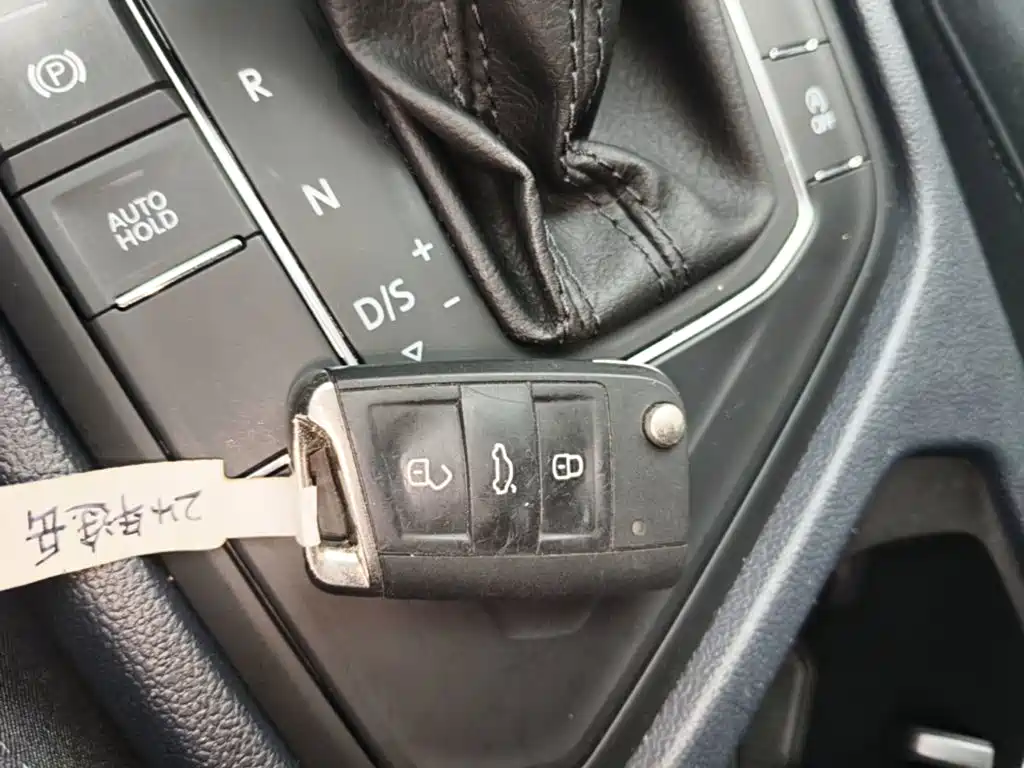 Volkswagen Tharu — миниатюра 9