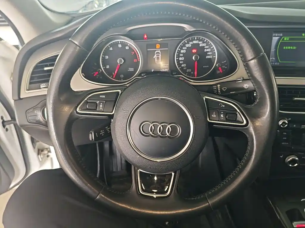 Audi A4L — миниатюра 11