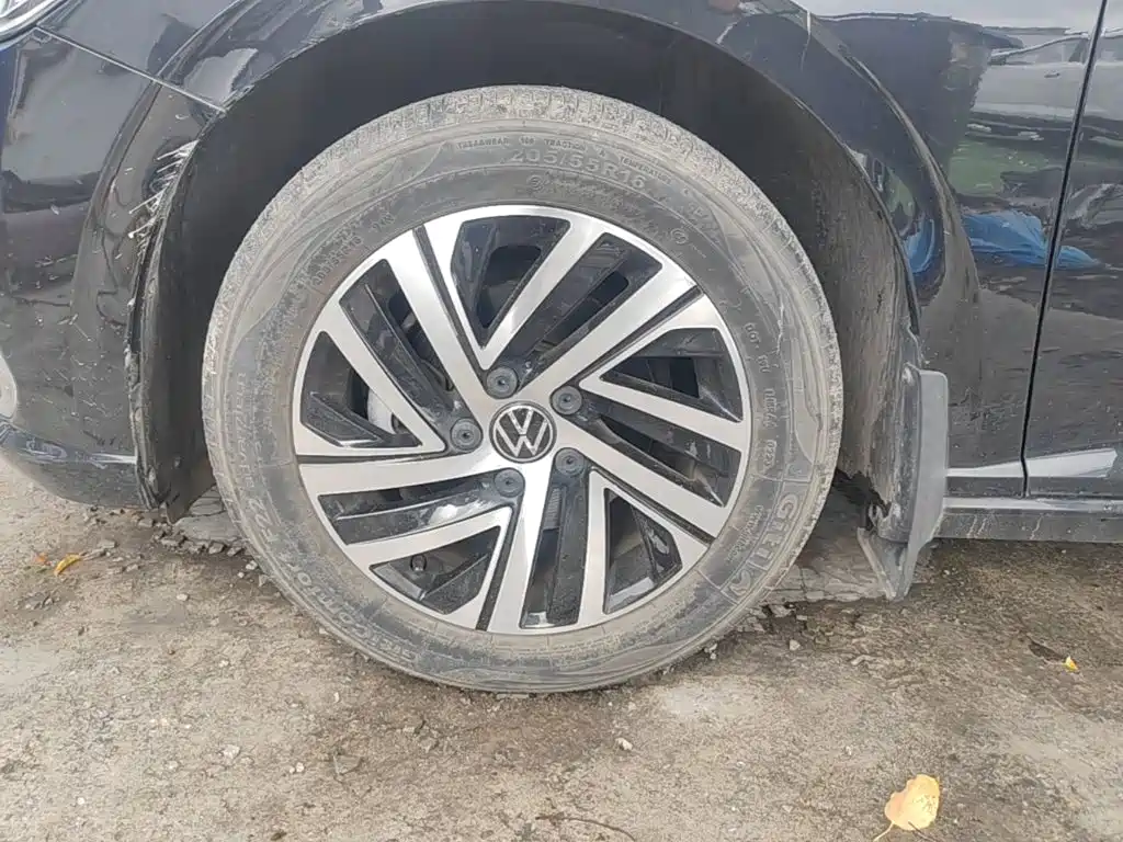 Volkswagen Lavida — миниатюра 23