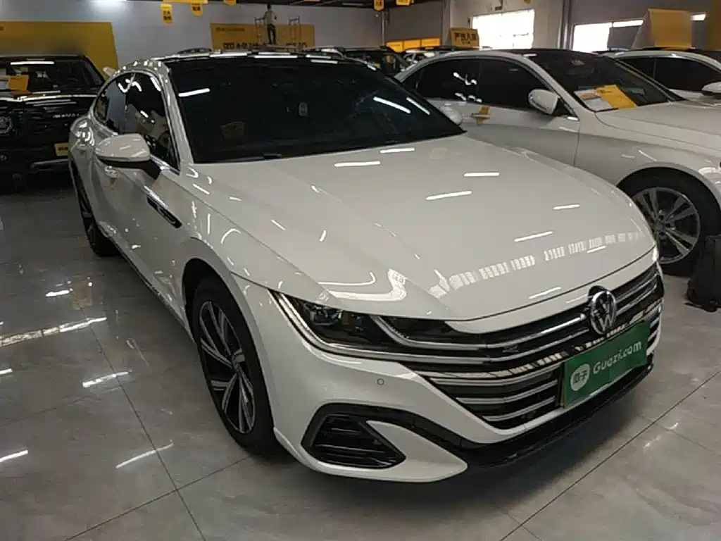 Volkswagen FAW - Passat CC CC 2024 330TSI