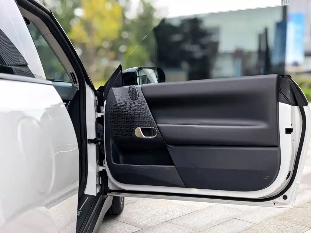 MINI MINI COOPER EV — миниатюра 14