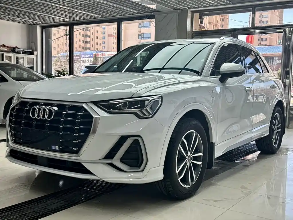 Audi Q3 2022