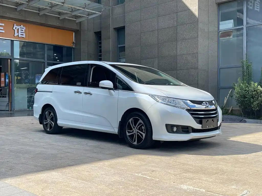 Honda Odyssey — миниатюра 5
