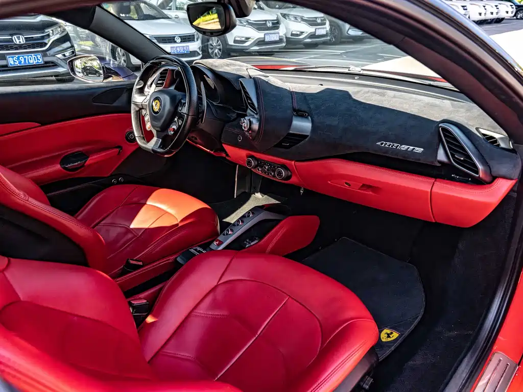 Ferrari 488 — миниатюра 13