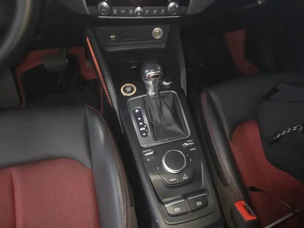 Audi Q2L — миниатюра 14