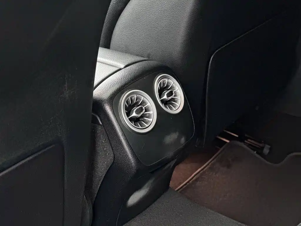 Mercedes-Benz CLS — миниатюра 9