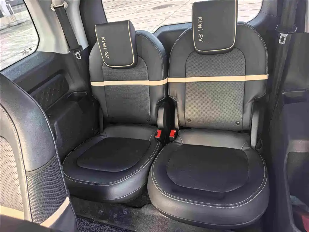 Baojun KiWi EV — миниатюра 8