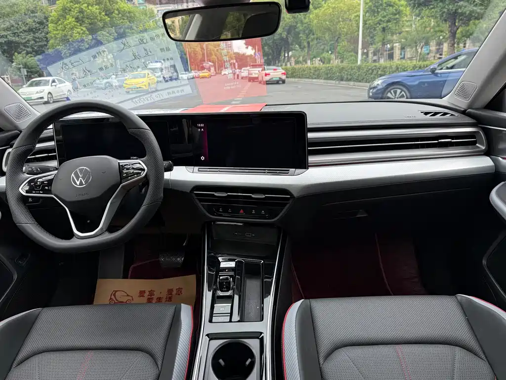 Volkswagen Lamando — миниатюра 11