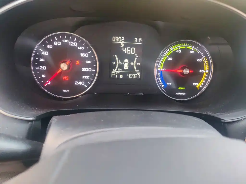 Roewe i6 MAX New Energy — миниатюра 5