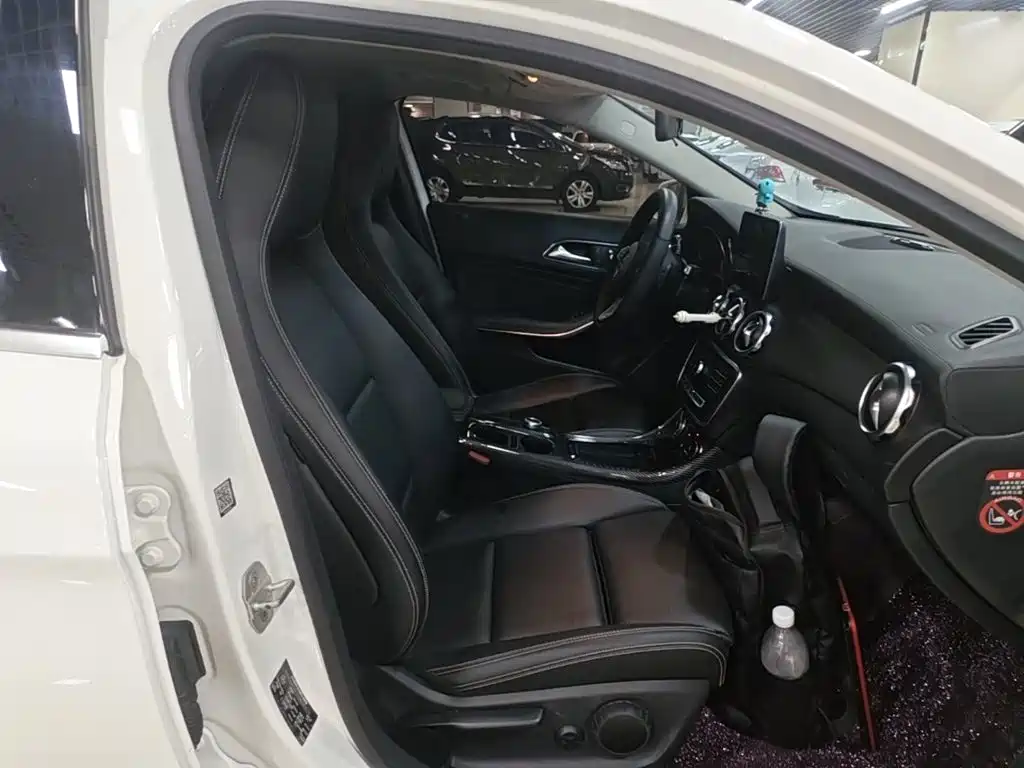 Mercedes-Benz GLA — миниатюра 25