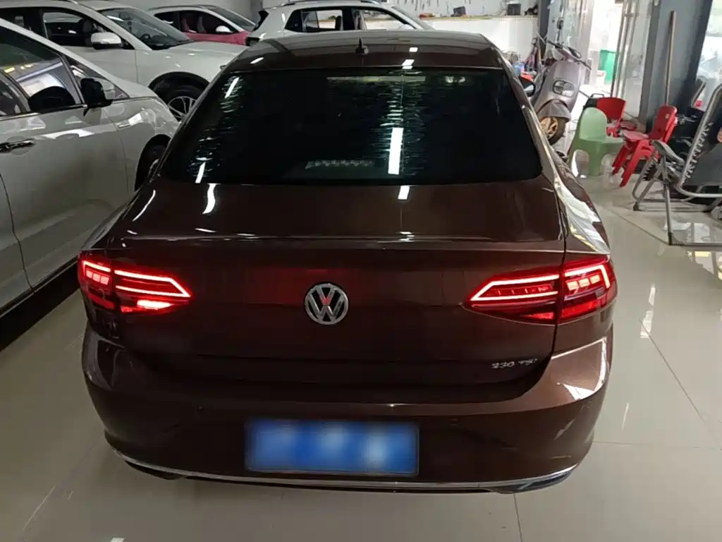 Volkswagen Lamando — миниатюра 6