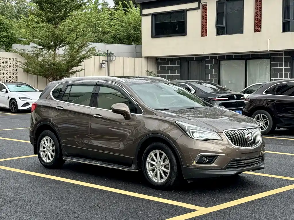 Buick Envision Plus — миниатюра 3