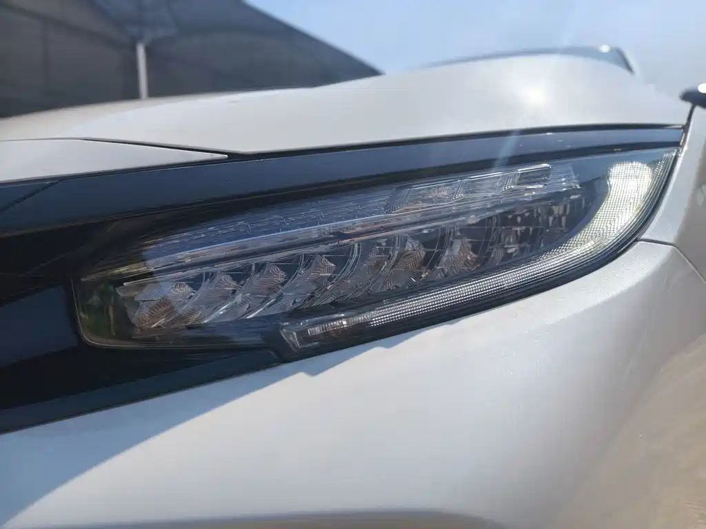 Honda Civic — миниатюра 18