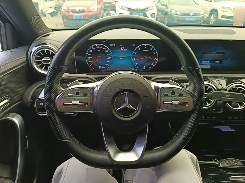 Mercedes-Benz A-Class — миниатюра 11