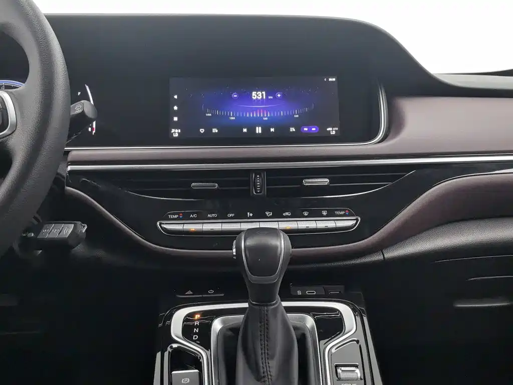 GAC Motor Trumpchi M6 — миниатюра 12