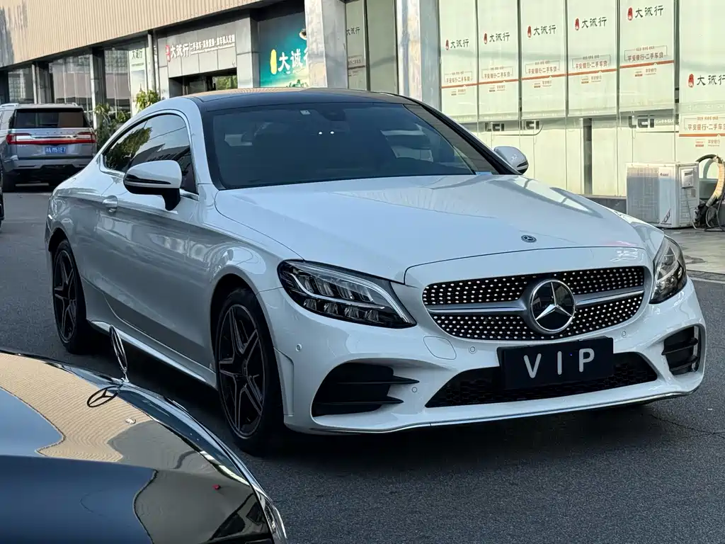Mercedes-Benz C-Class (Import) — миниатюра 3