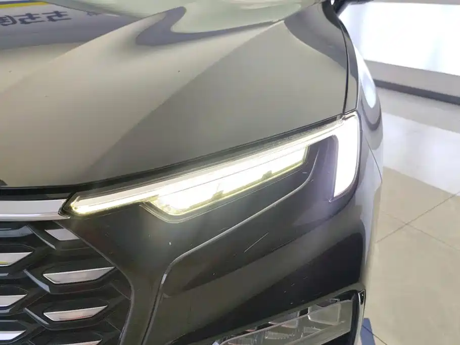 Ford Equator — миниатюра 5