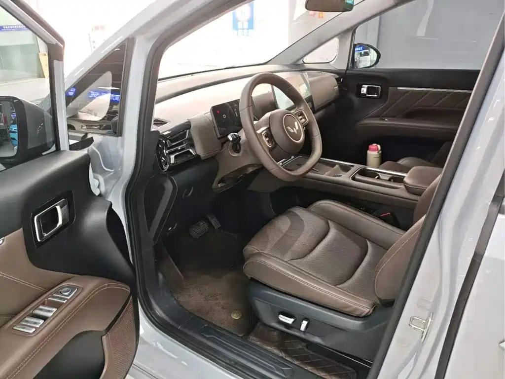 Wuling Звездный свет 730 Новая энергия — миниатюра 4