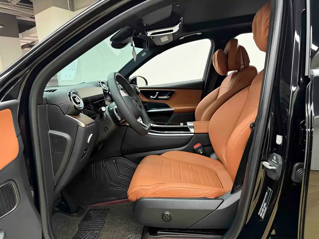 Mercedes-Benz GLC — миниатюра 10