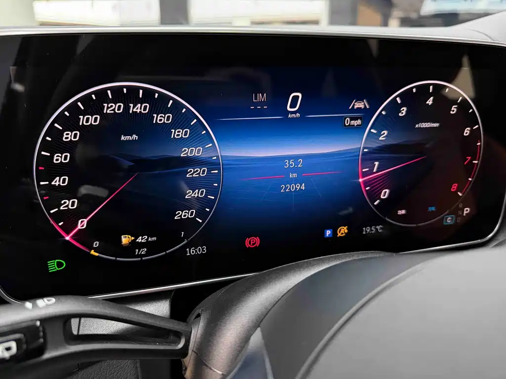 Mercedes-Benz GLC — миниатюра 13