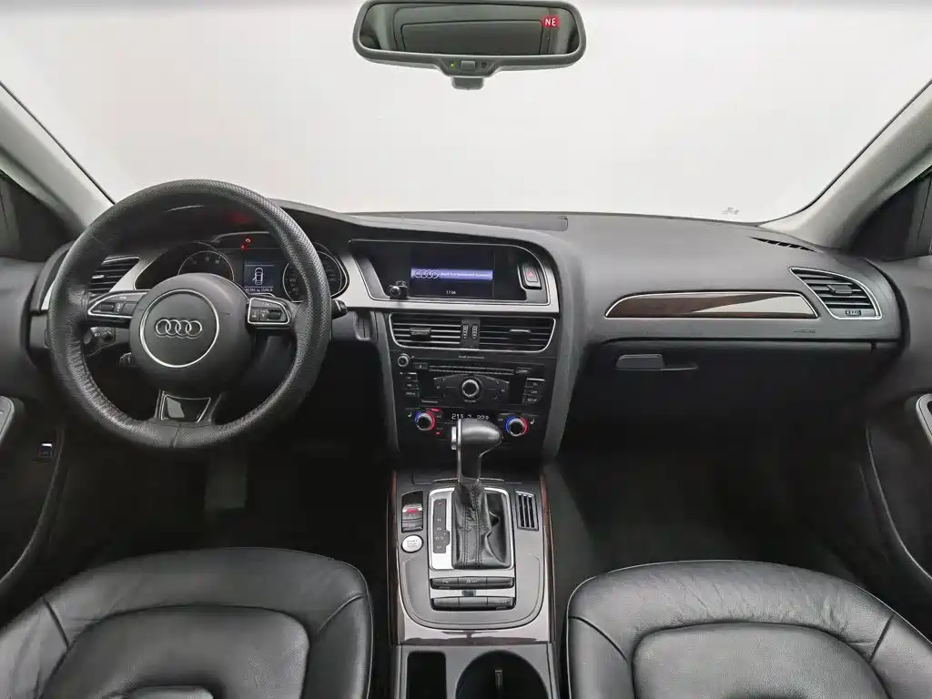 Audi A4L — миниатюра 5