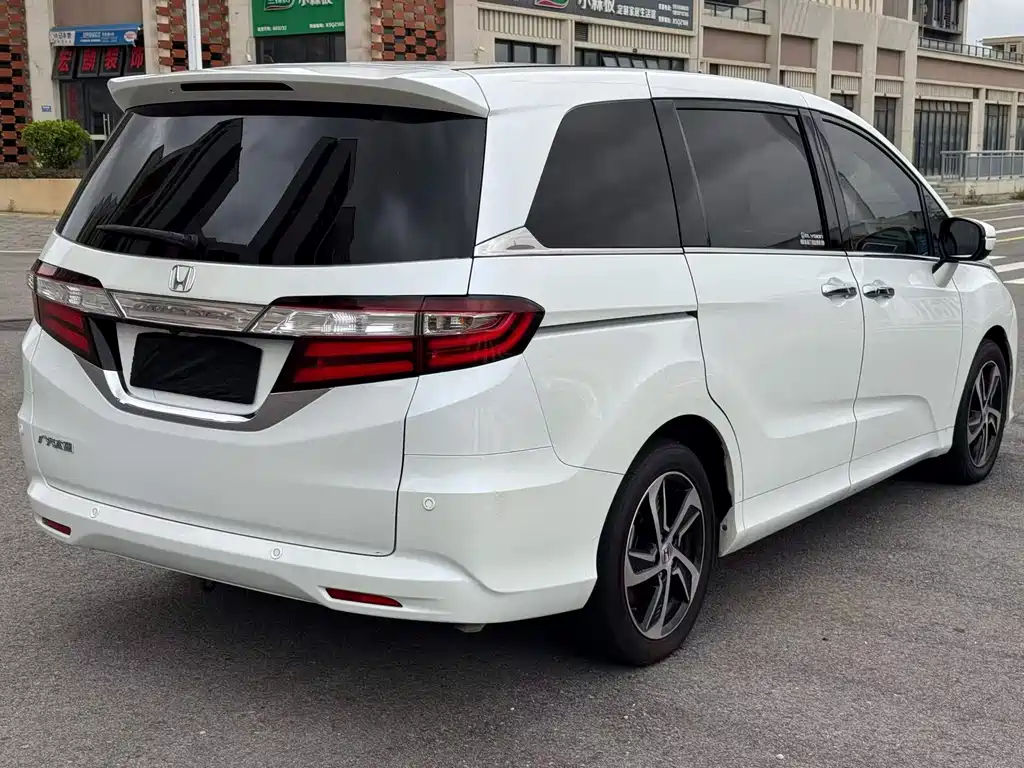Honda Odyssey — миниатюра 9