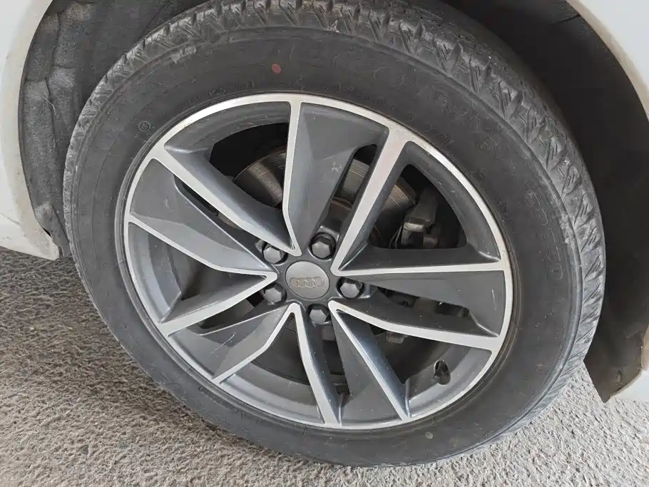 Audi Q3 — миниатюра 6