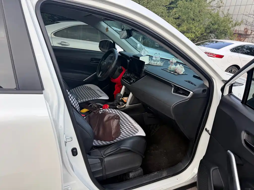 Toyota Frontlander — миниатюра 9