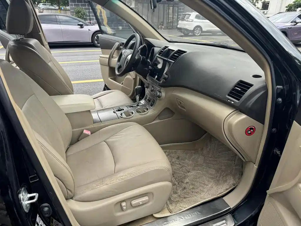 Toyota Highlander — миниатюра 11