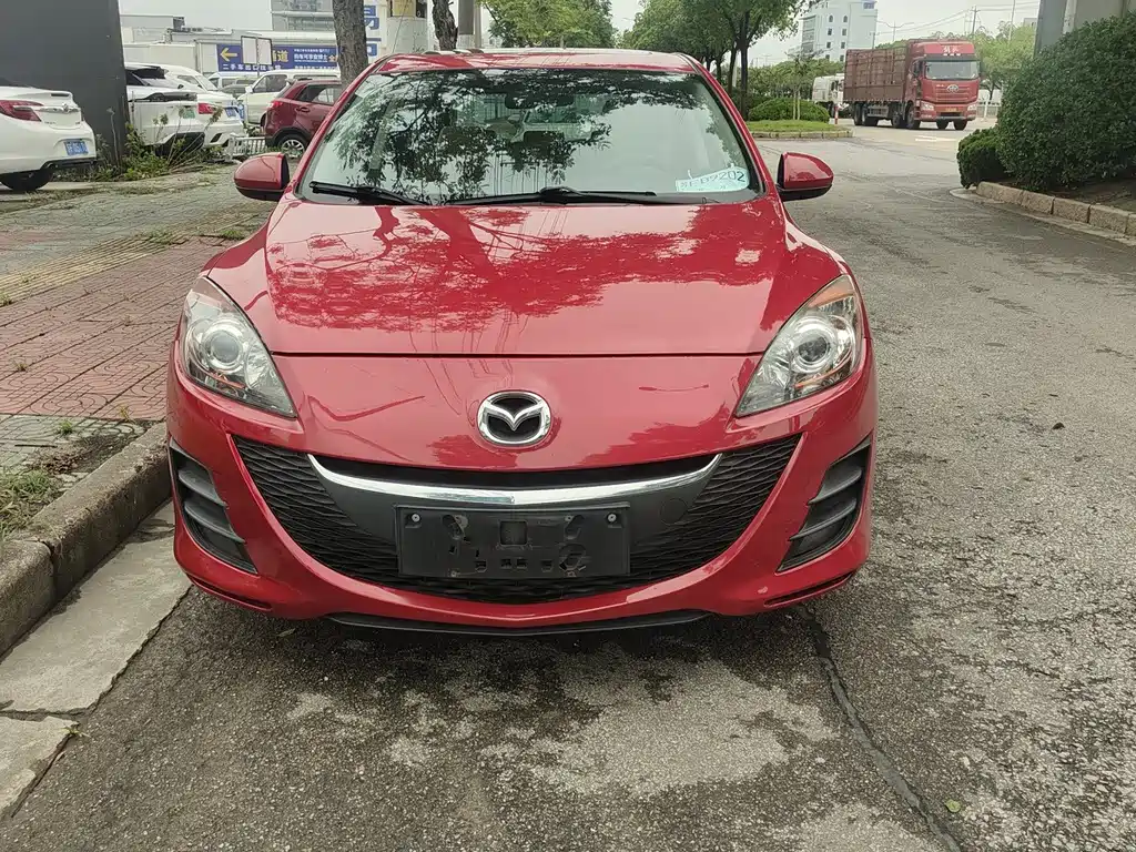 Mazda 3 (Import) — миниатюра 2