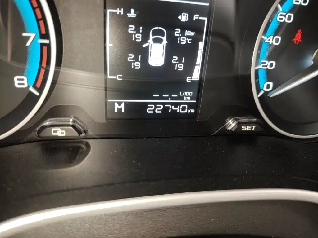 Geely Emgrand — миниатюра 5