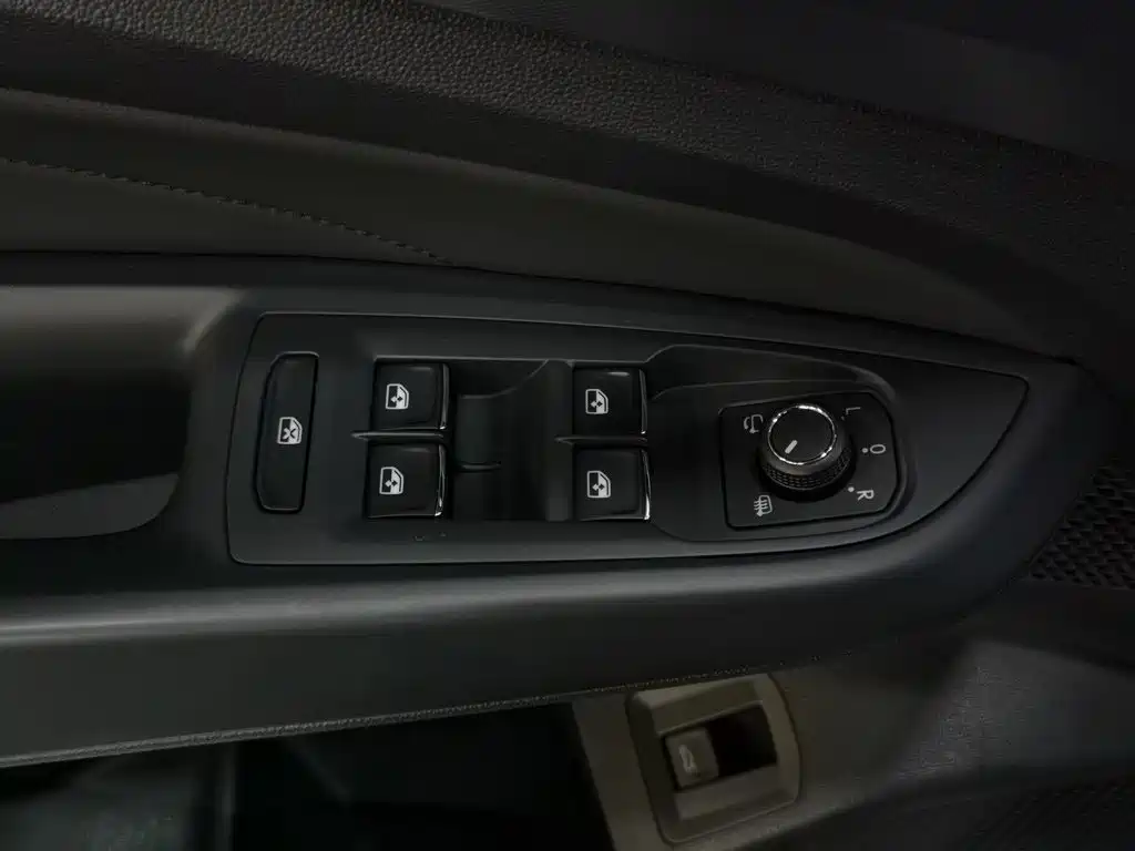 Volkswagen Passat — миниатюра 9