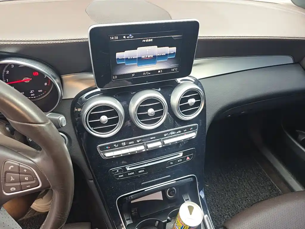 Mercedes-Benz GLC — миниатюра 13