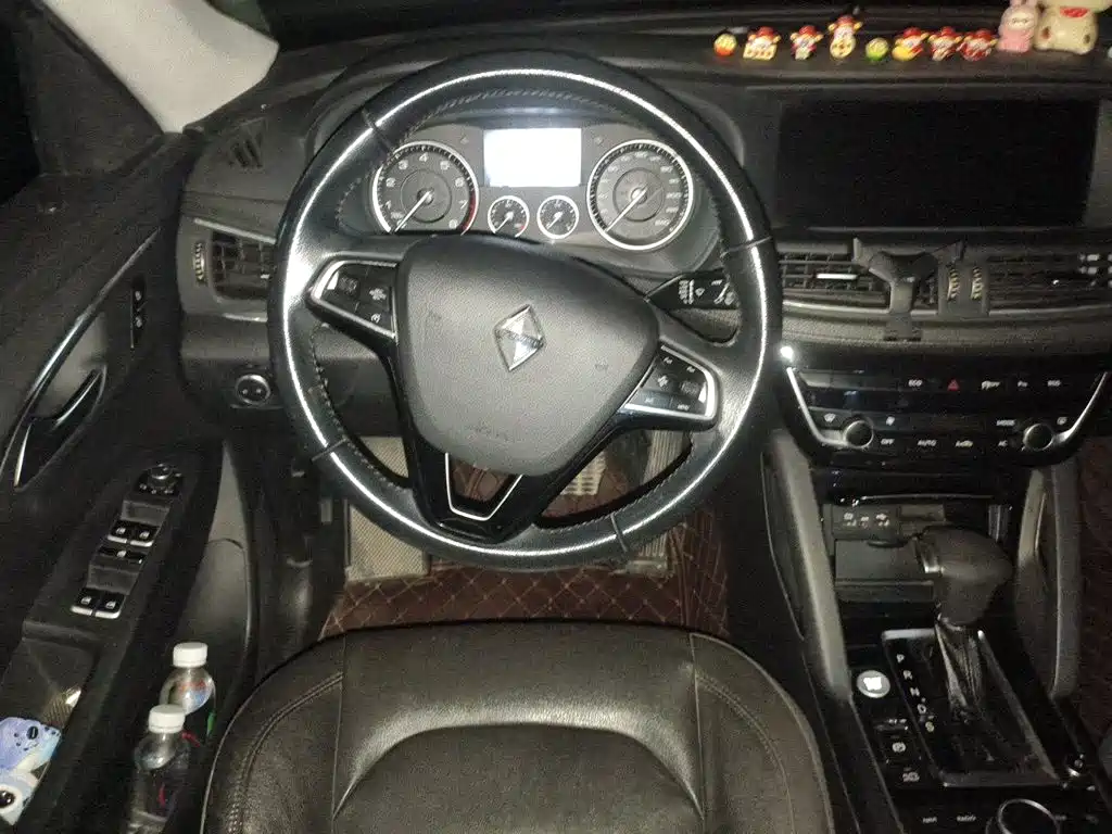 Borgward BX7 — миниатюра 6