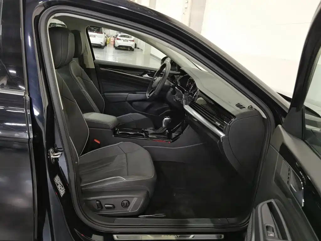 Volkswagen Passat — миниатюра 23