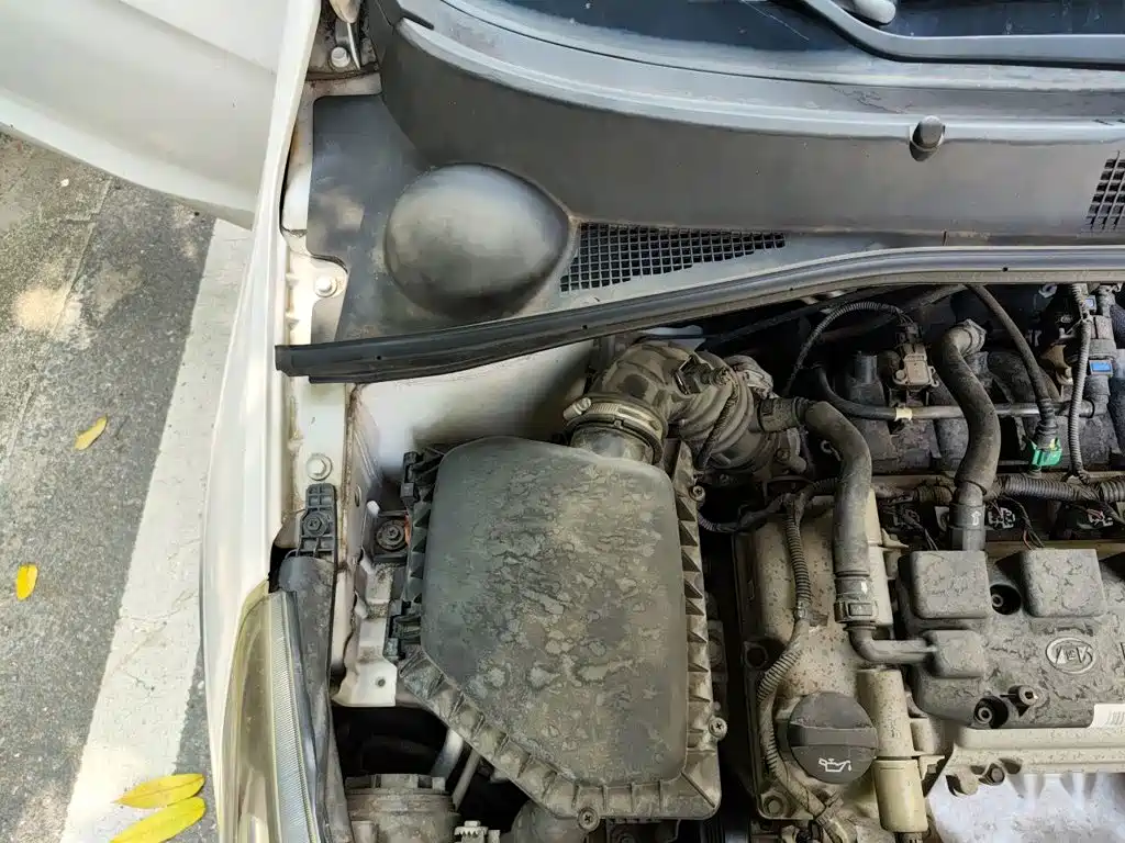 Baojun 310W — миниатюра 20