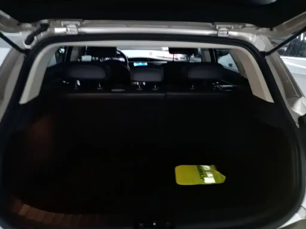 Geely Emgrand GS — миниатюра 19