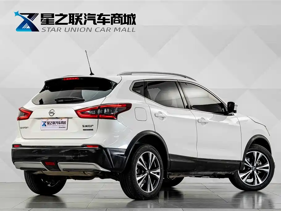 Nissan Qashqai — миниатюра 6