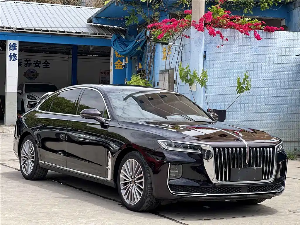 Hongqi H9 2020 2.0T