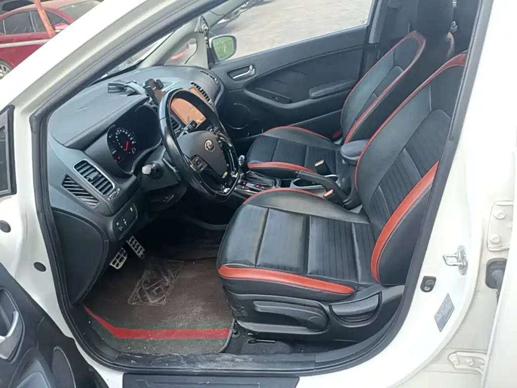 Kia K3 — миниатюра 15