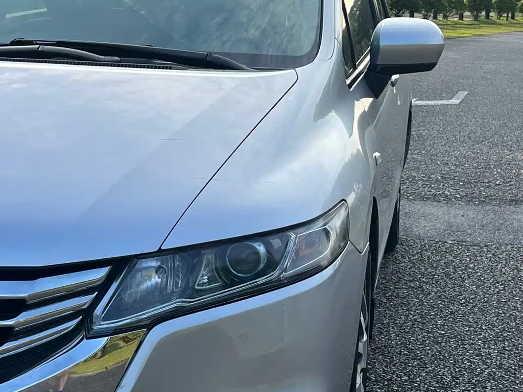 Honda Odyssey 2.4L Comfort Edition, фото 8